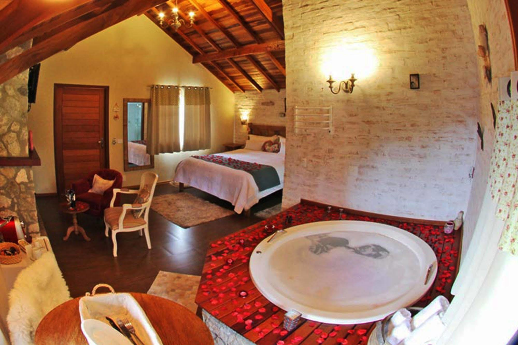 Pousada Villa Monte Verde Zewnętrze zdjęcie